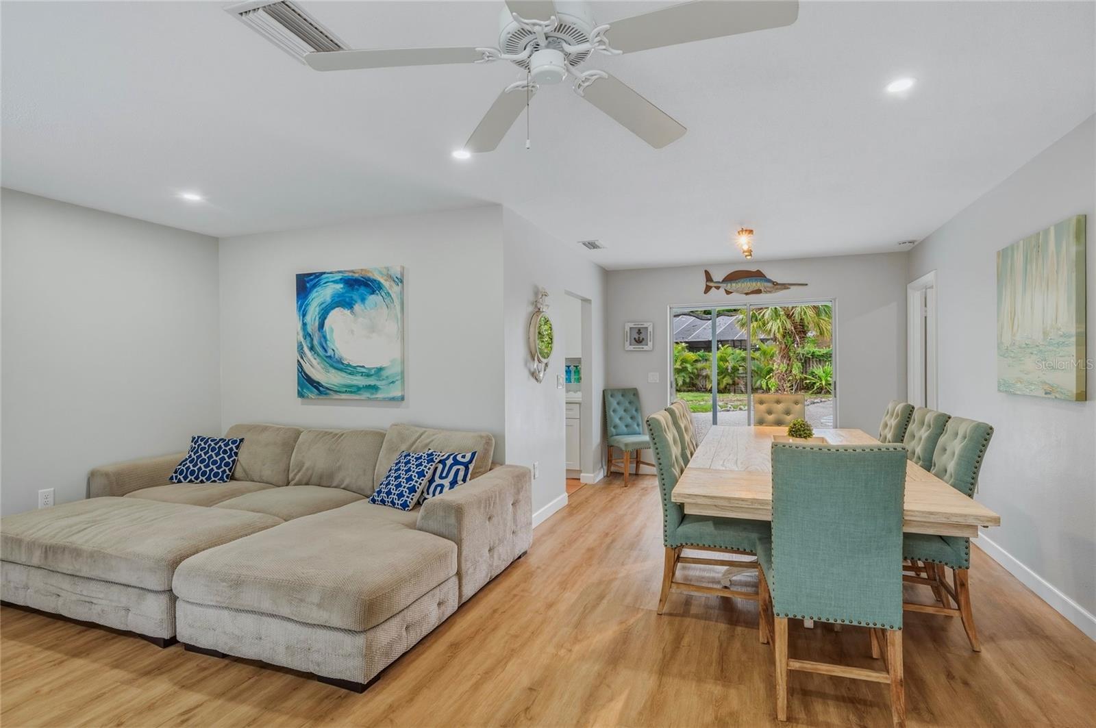 1133 MONTEZUMA DR, BRADENTON, FL — photo 9