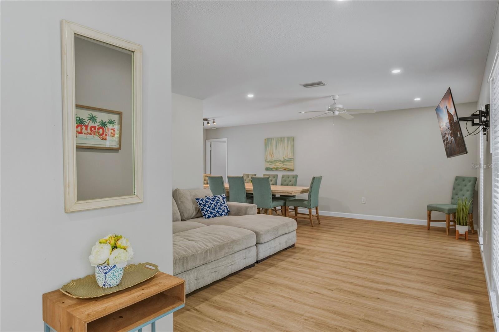 1133 MONTEZUMA DR, BRADENTON, FL — photo 10