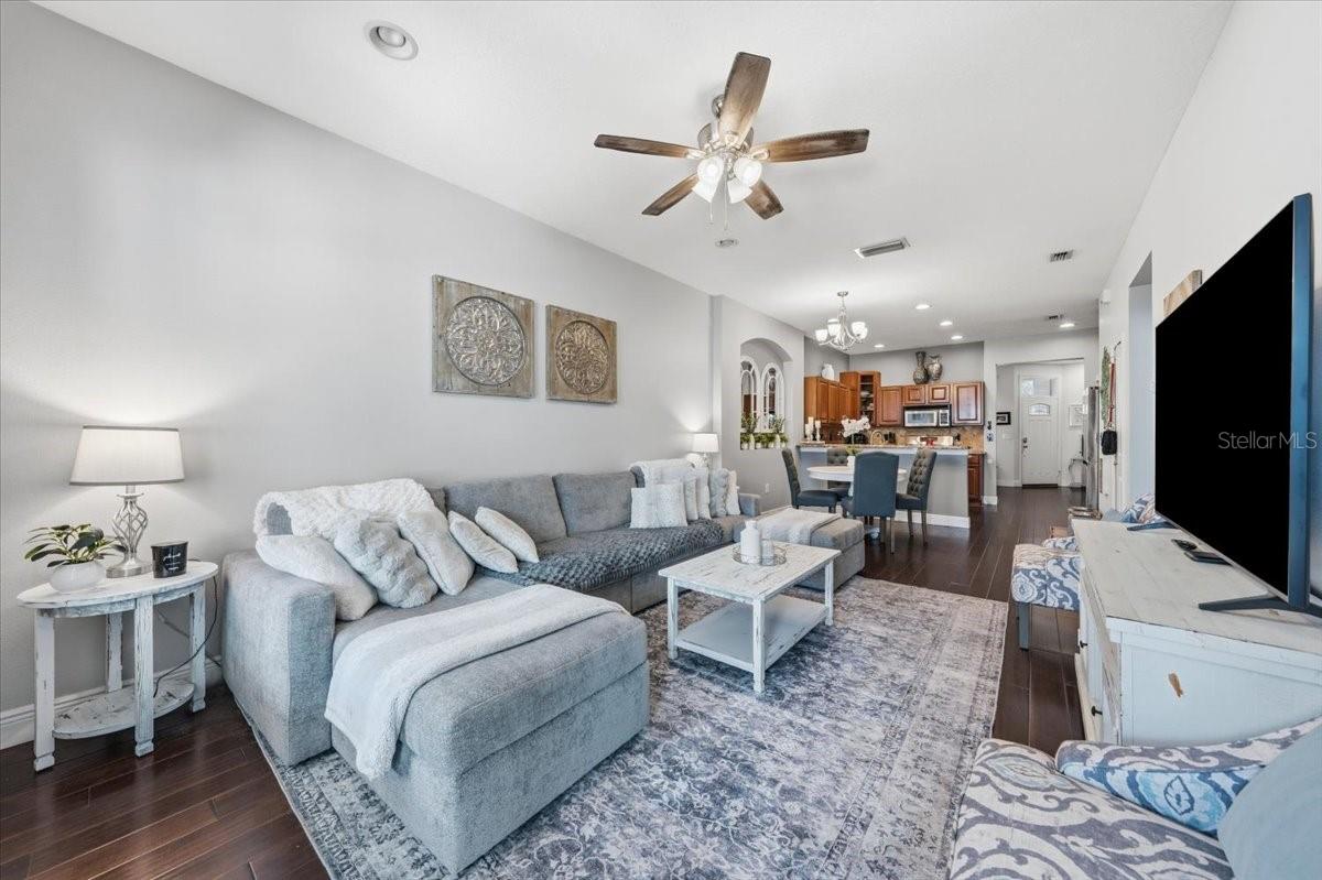 9606 ROYCE DR, TAMPA, FL — photo 11