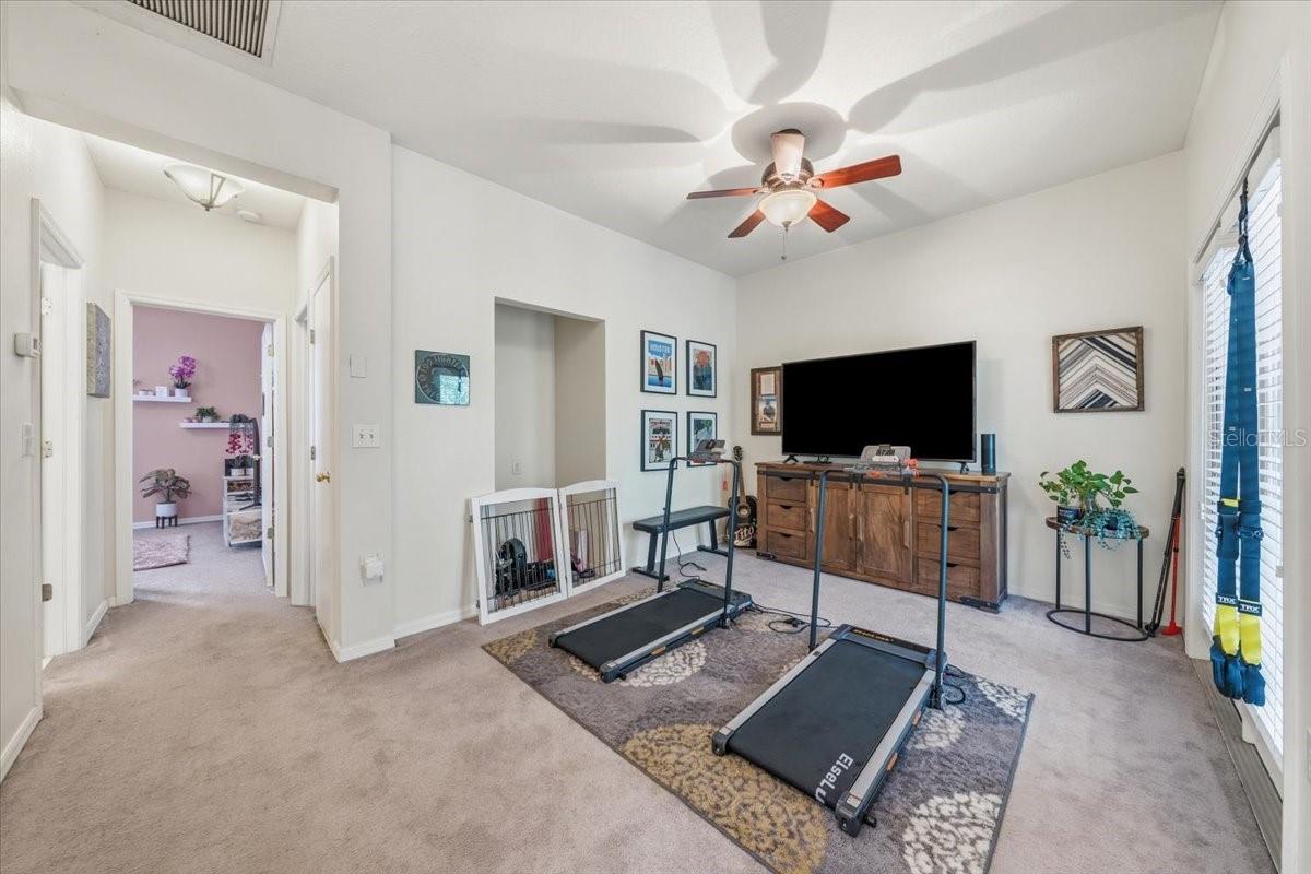 9606 ROYCE DR, TAMPA, FL — photo 14