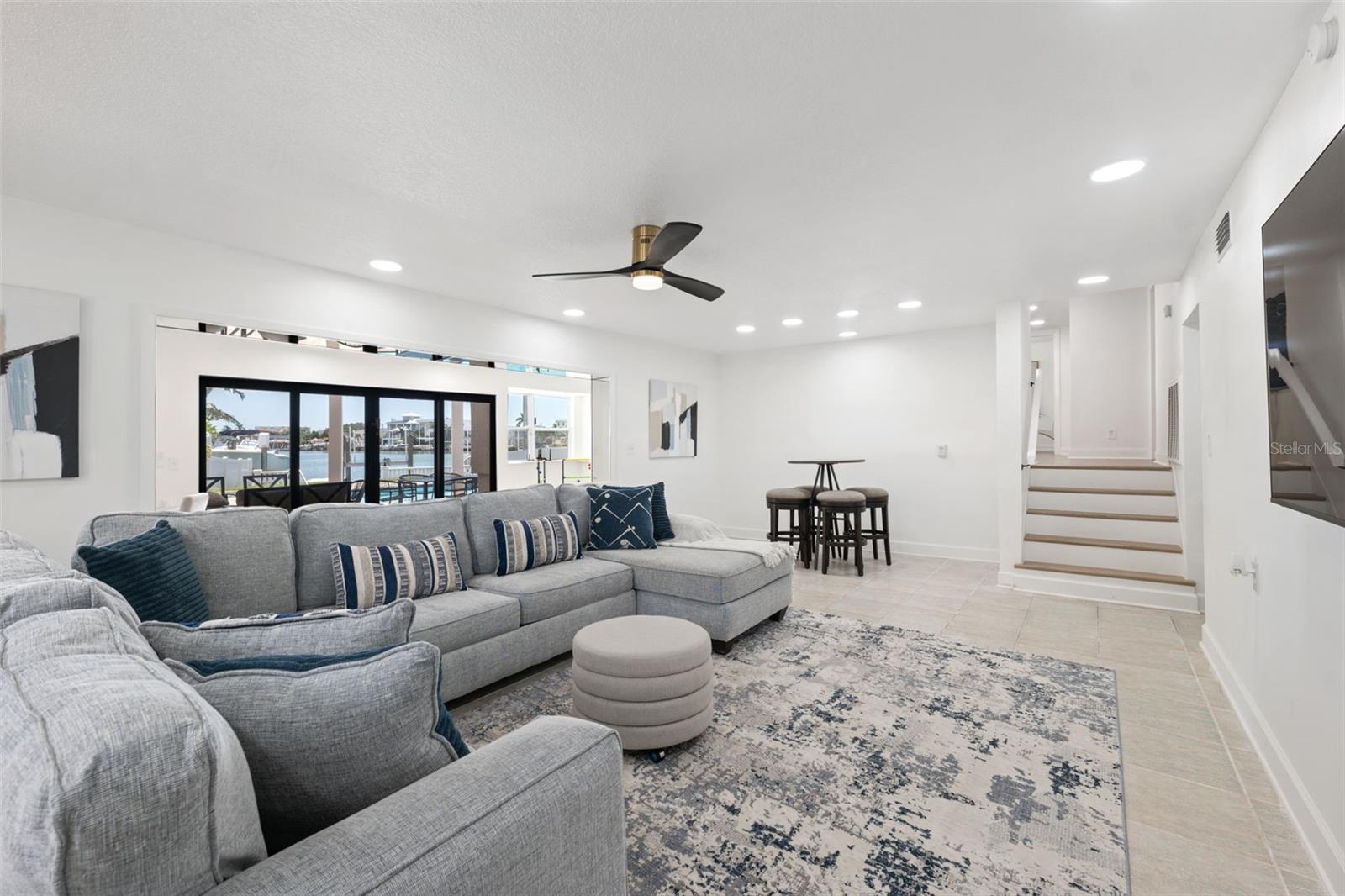 900 79TH ST S, ST PETERSBURG, FL — photo 29