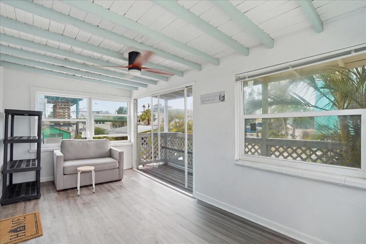130 86TH TER, TREASURE ISLAND, FL — photo 21