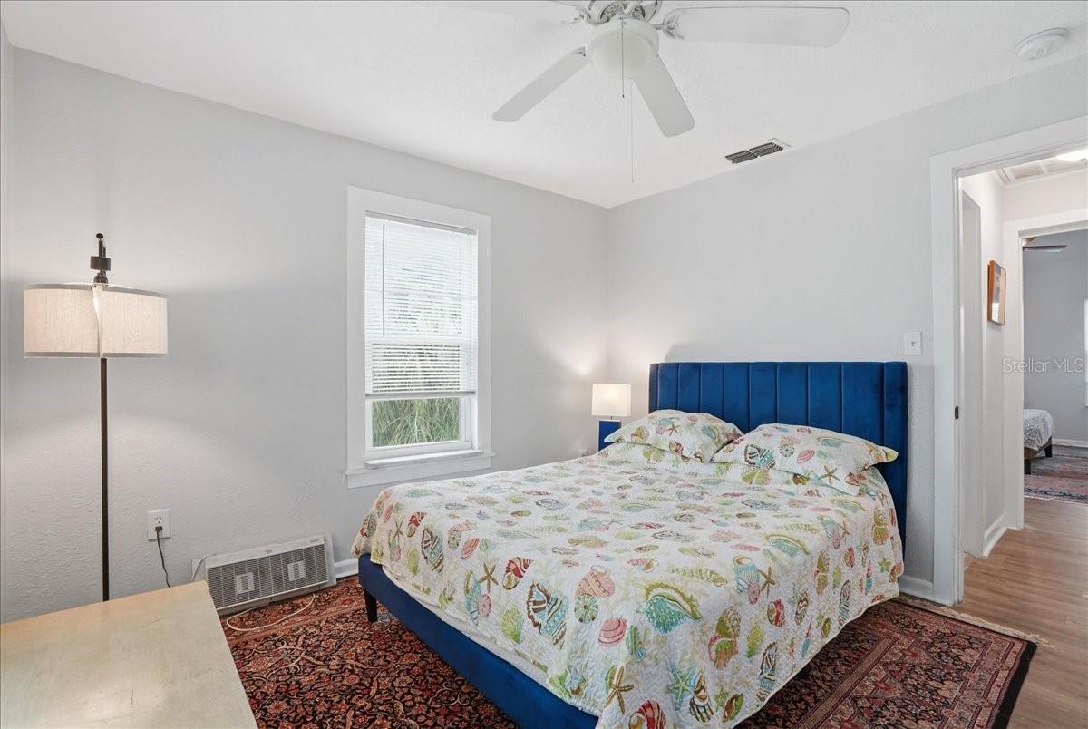 130 86TH TER, TREASURE ISLAND, FL — photo 46