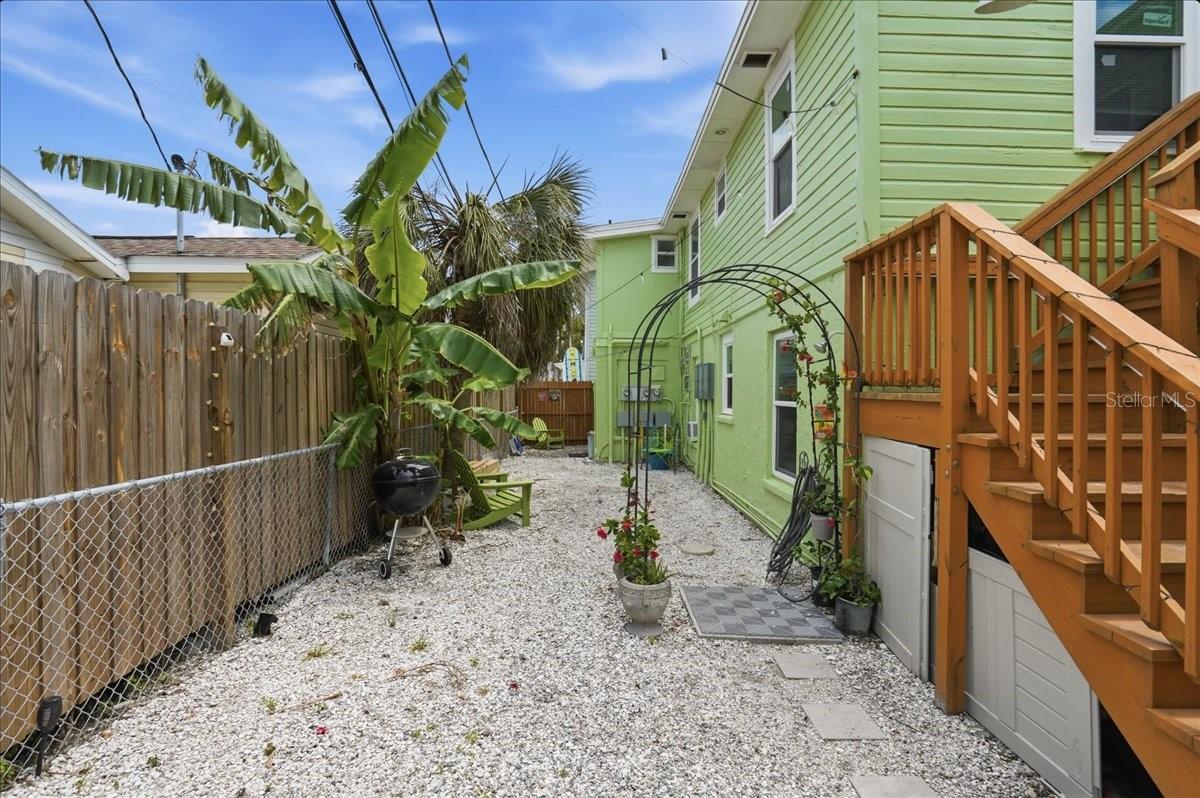 130 86TH TER, TREASURE ISLAND, FL — photo 64