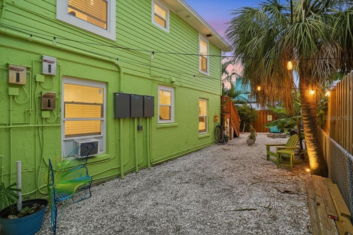 130 86TH TER, TREASURE ISLAND, FL — photo 72