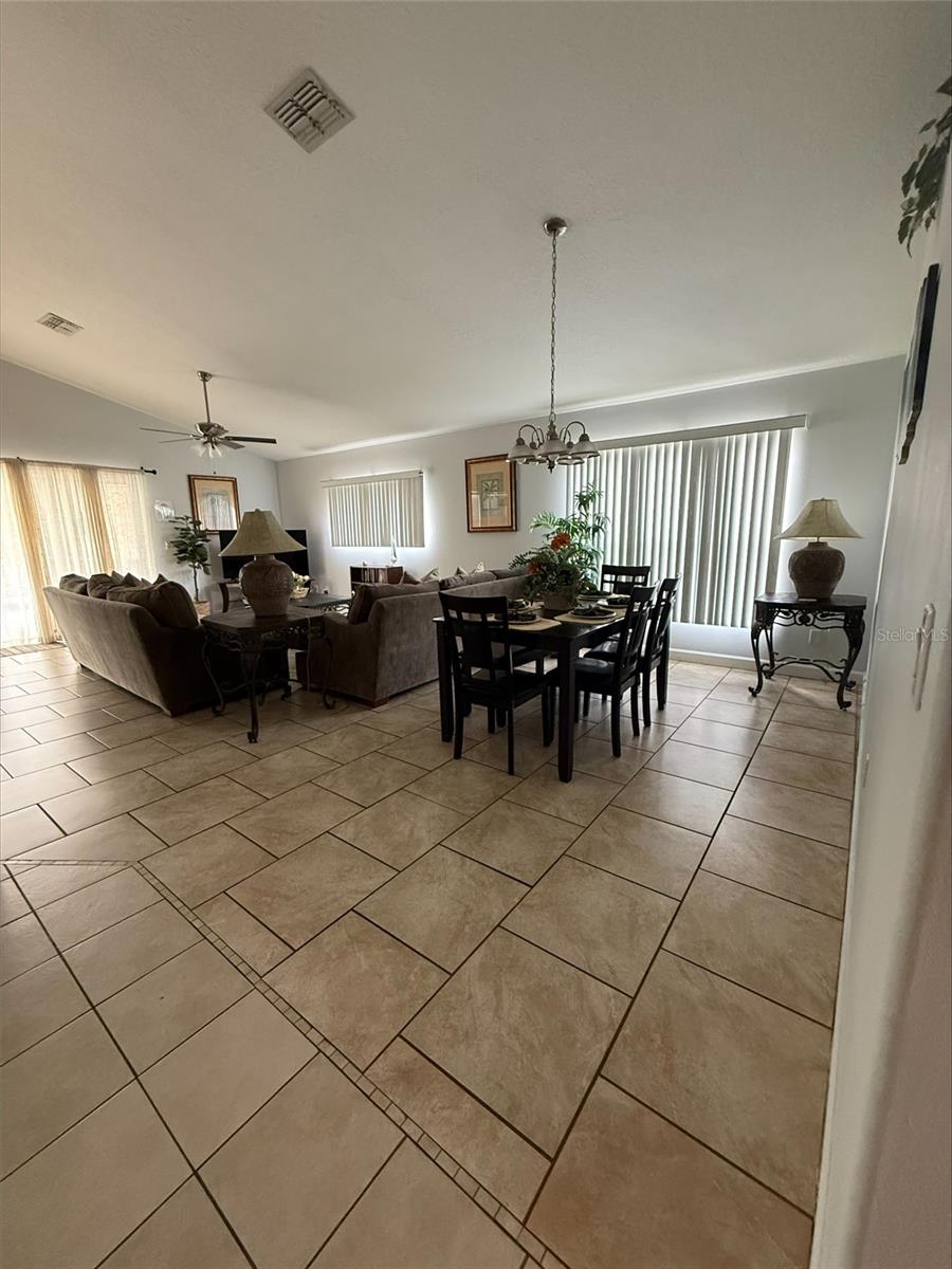 742 OLD BRIDGE CIR, DAVENPORT, FL — photo 4