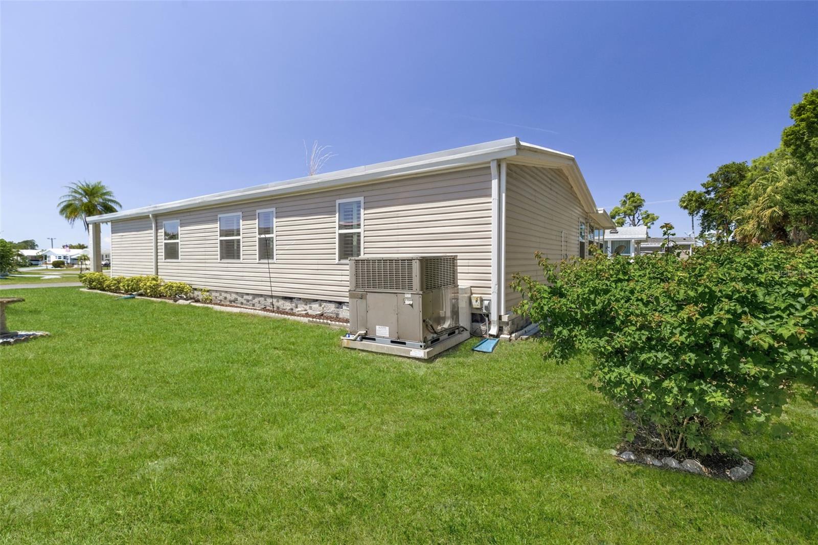 209 VISTORIA DR, NORTH PORT, FL — photo 33