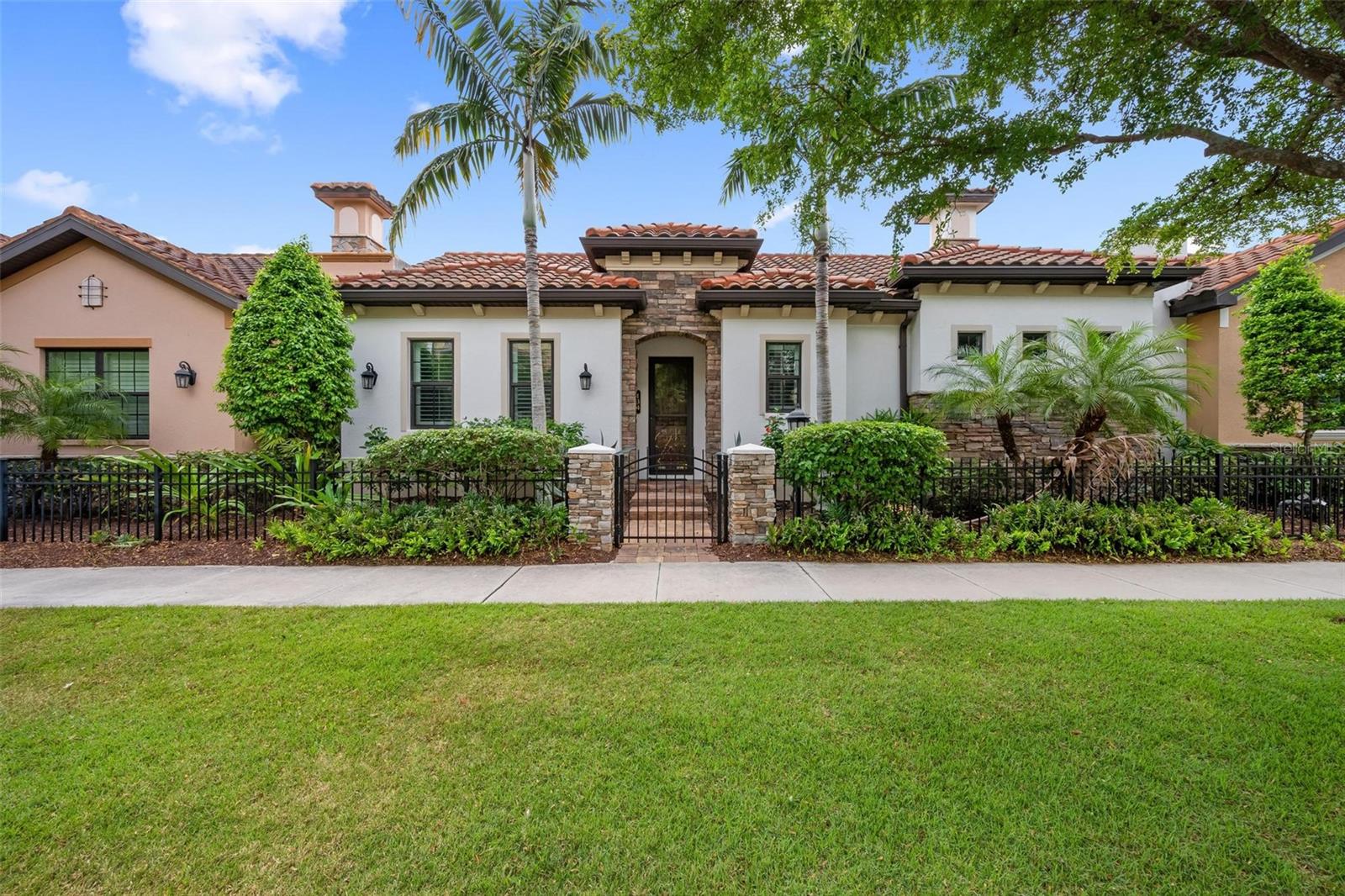 134 E TAMPA AVE, VENICE, FL
