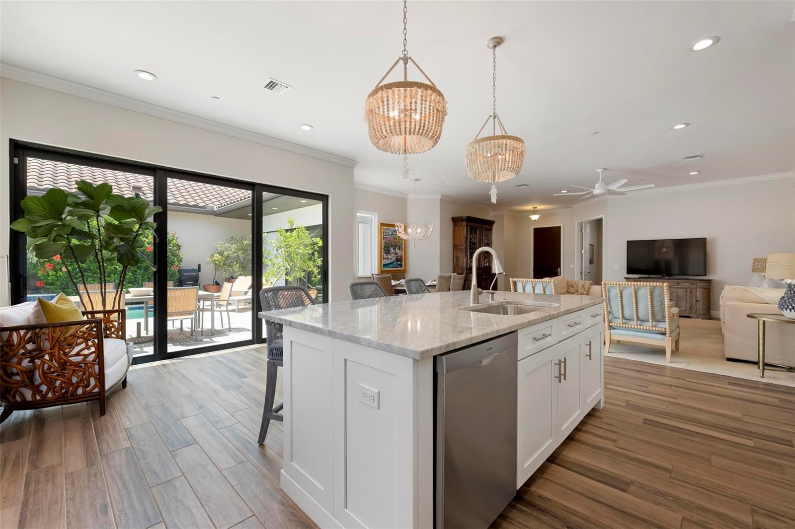 134 E TAMPA AVE, VENICE, FL — photo 19