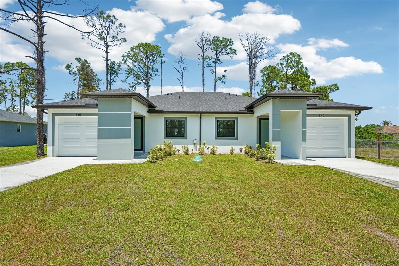 845/847 MEADOW RD, LEHIGH ACRES, FL