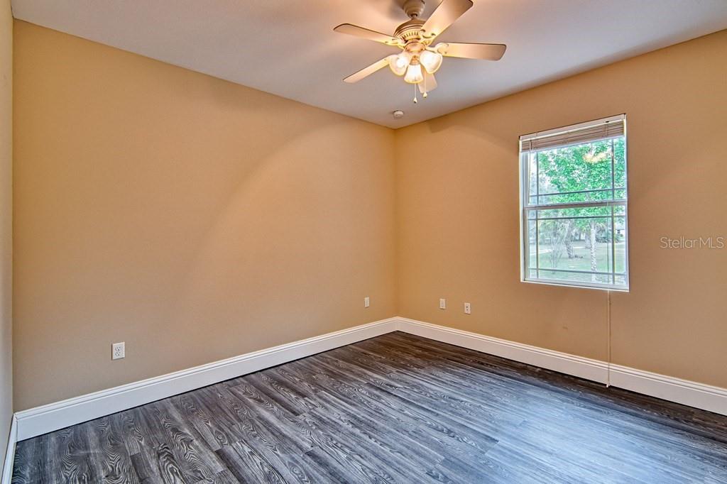 9880 NW 110TH ST, CHIEFLAND, FL — photo 19