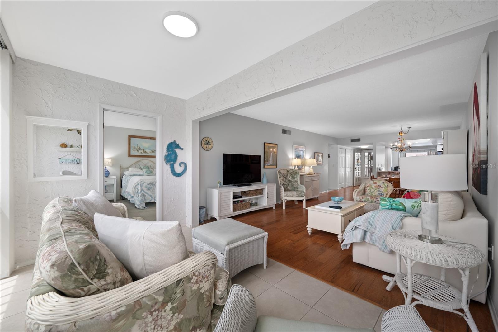 121 ISLAND WAY #323, CLEARWATER BEACH, FL — photo 19
