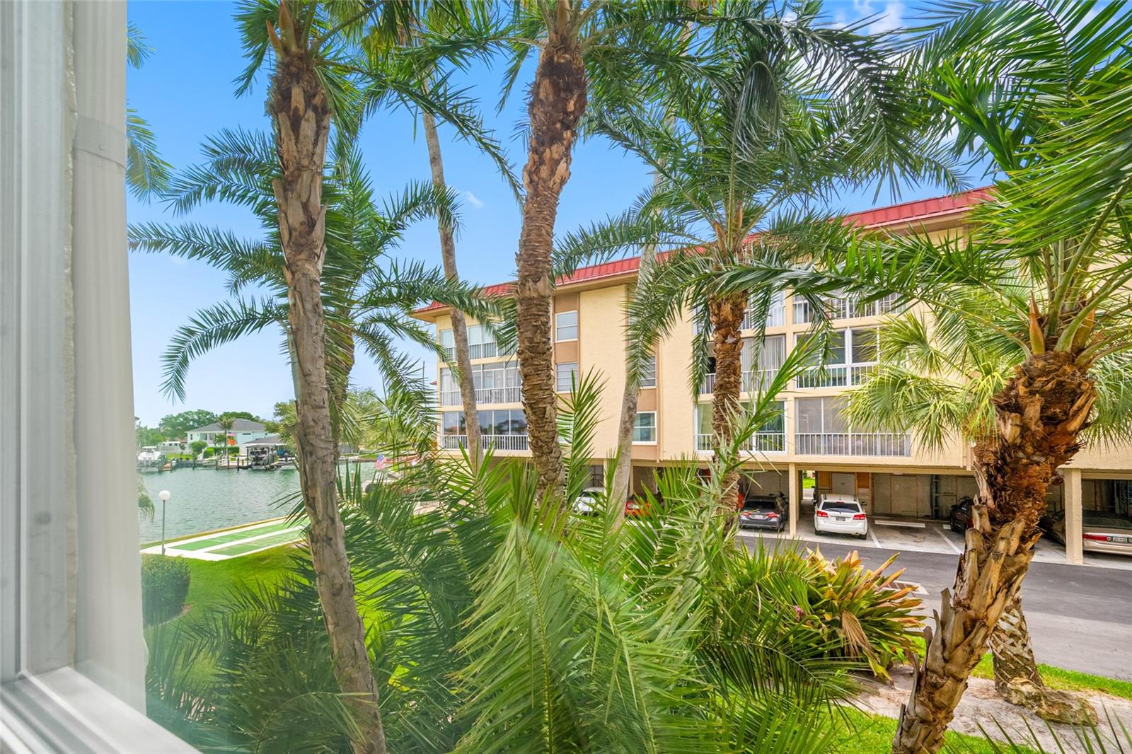 121 ISLAND WAY #323, CLEARWATER BEACH, FL — photo 22