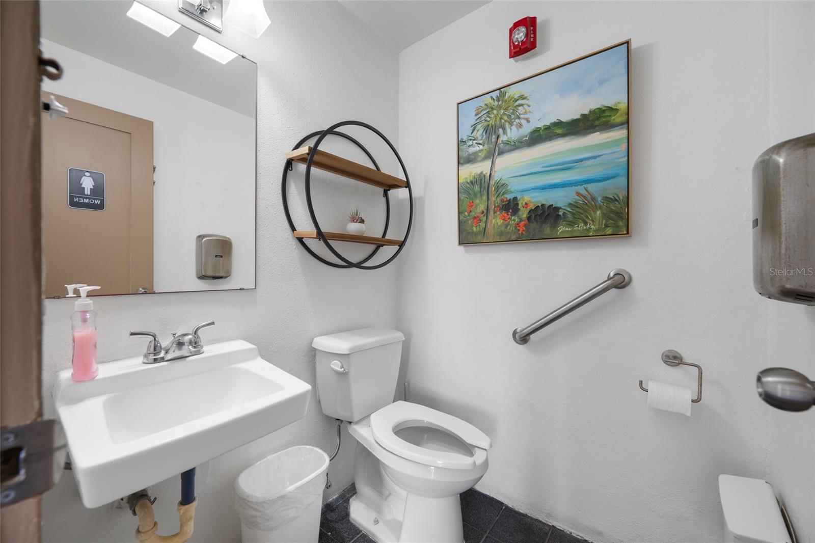 121 ISLAND WAY #323, CLEARWATER BEACH, FL — photo 39