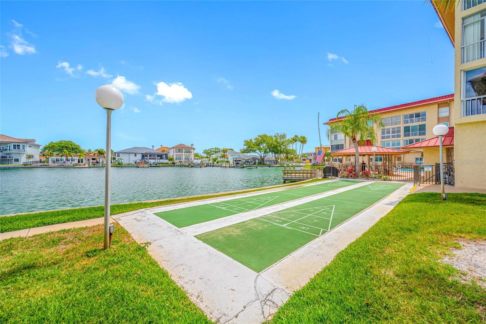 121 ISLAND WAY #323, CLEARWATER BEACH, FL — photo 43