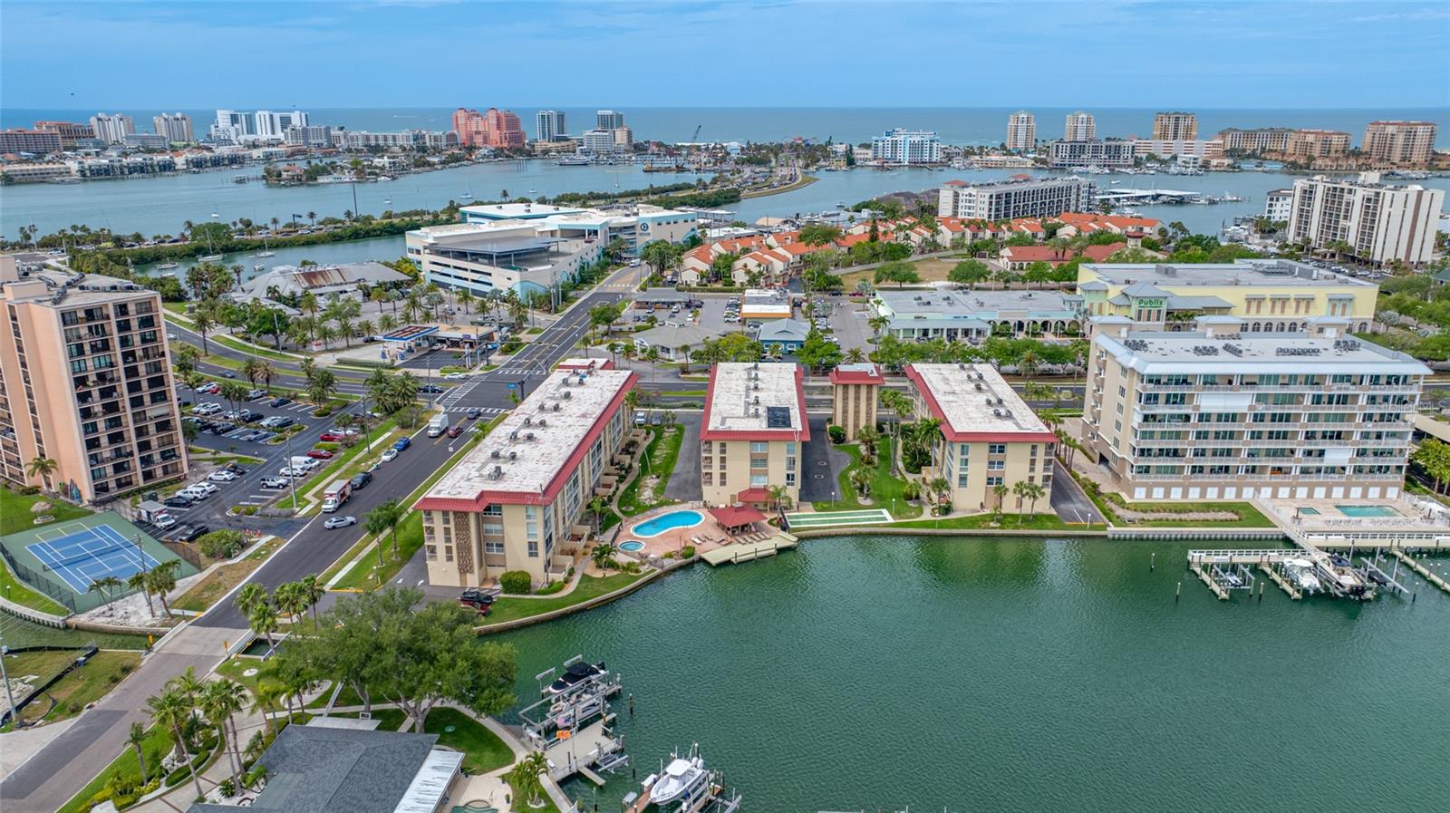 121 ISLAND WAY #323, CLEARWATER BEACH, FL — photo 46