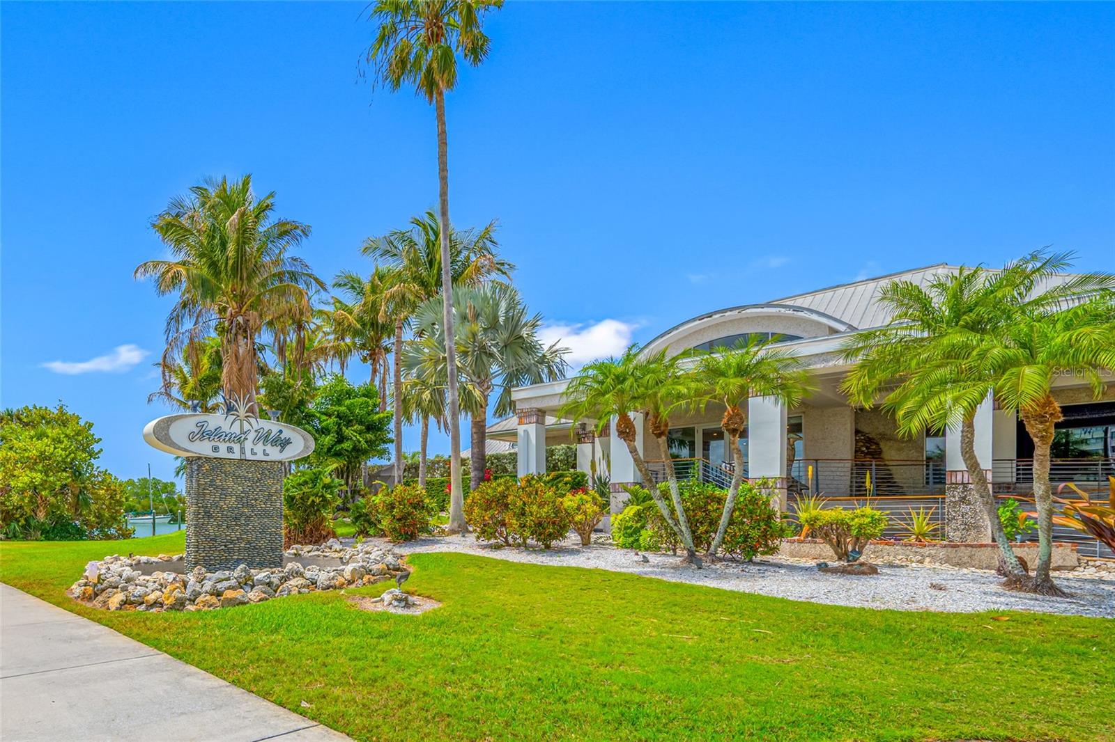 121 ISLAND WAY #323, CLEARWATER BEACH, FL — photo 49