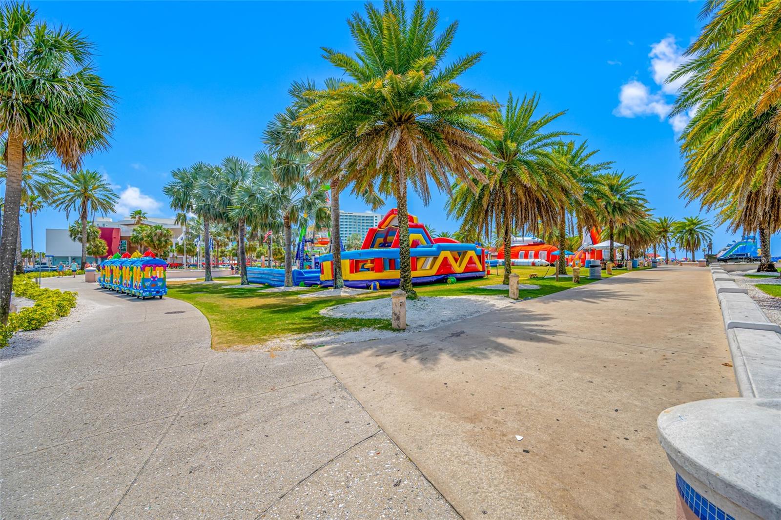 121 ISLAND WAY #323, CLEARWATER BEACH, FL — photo 51