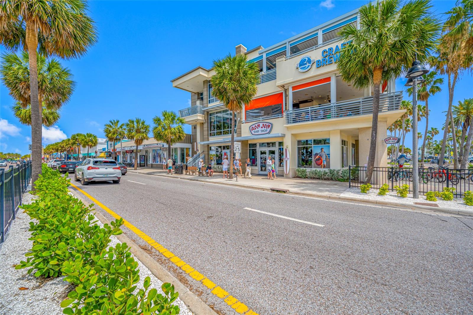 121 ISLAND WAY #323, CLEARWATER BEACH, FL — photo 63