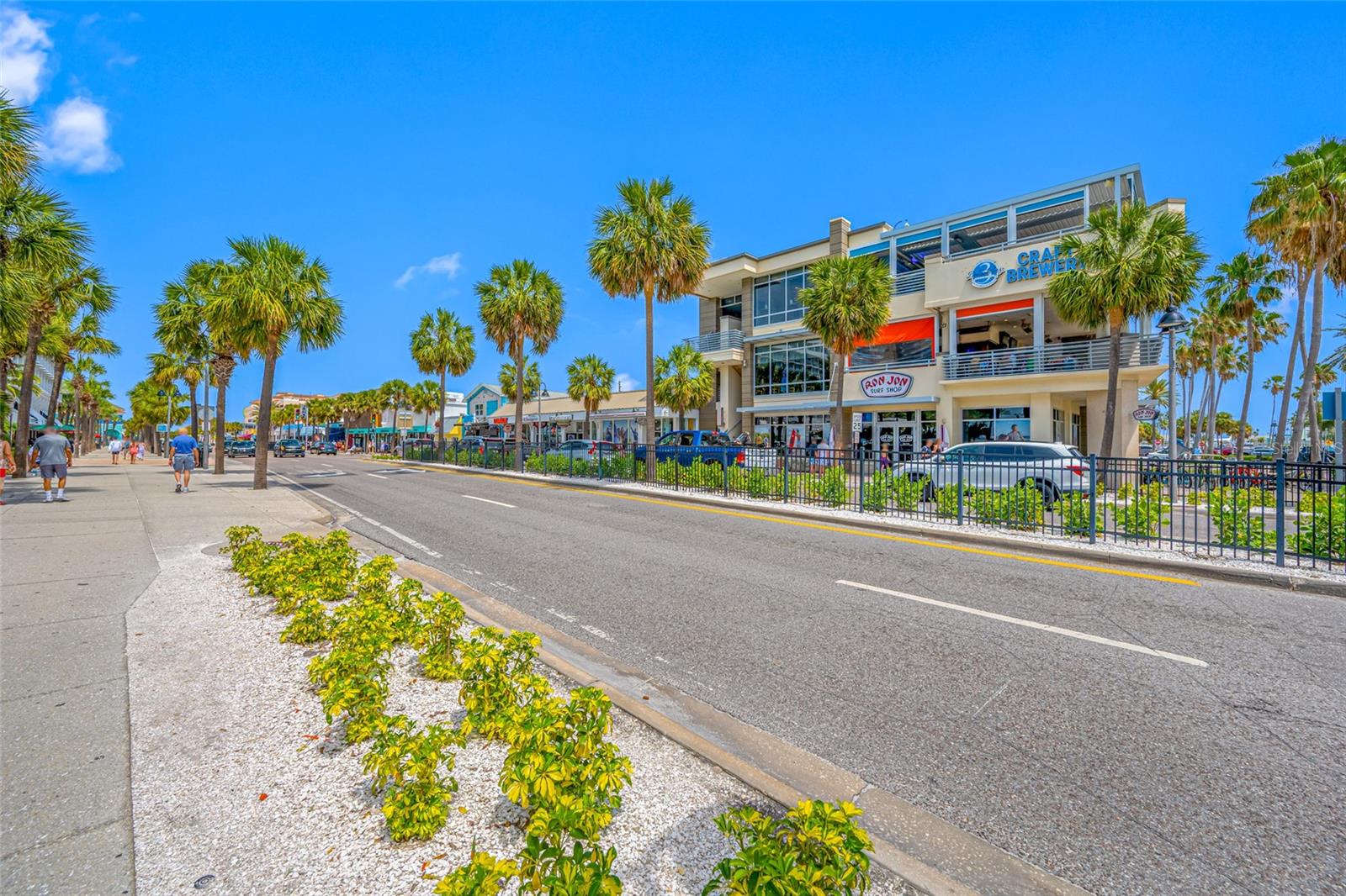 121 ISLAND WAY #323, CLEARWATER BEACH, FL — photo 65