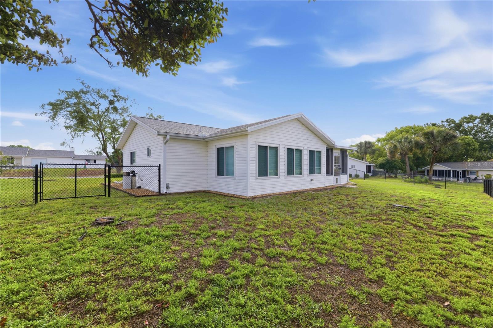 17710 SE 105TH TER, SUMMERFIELD, FL — photo 38