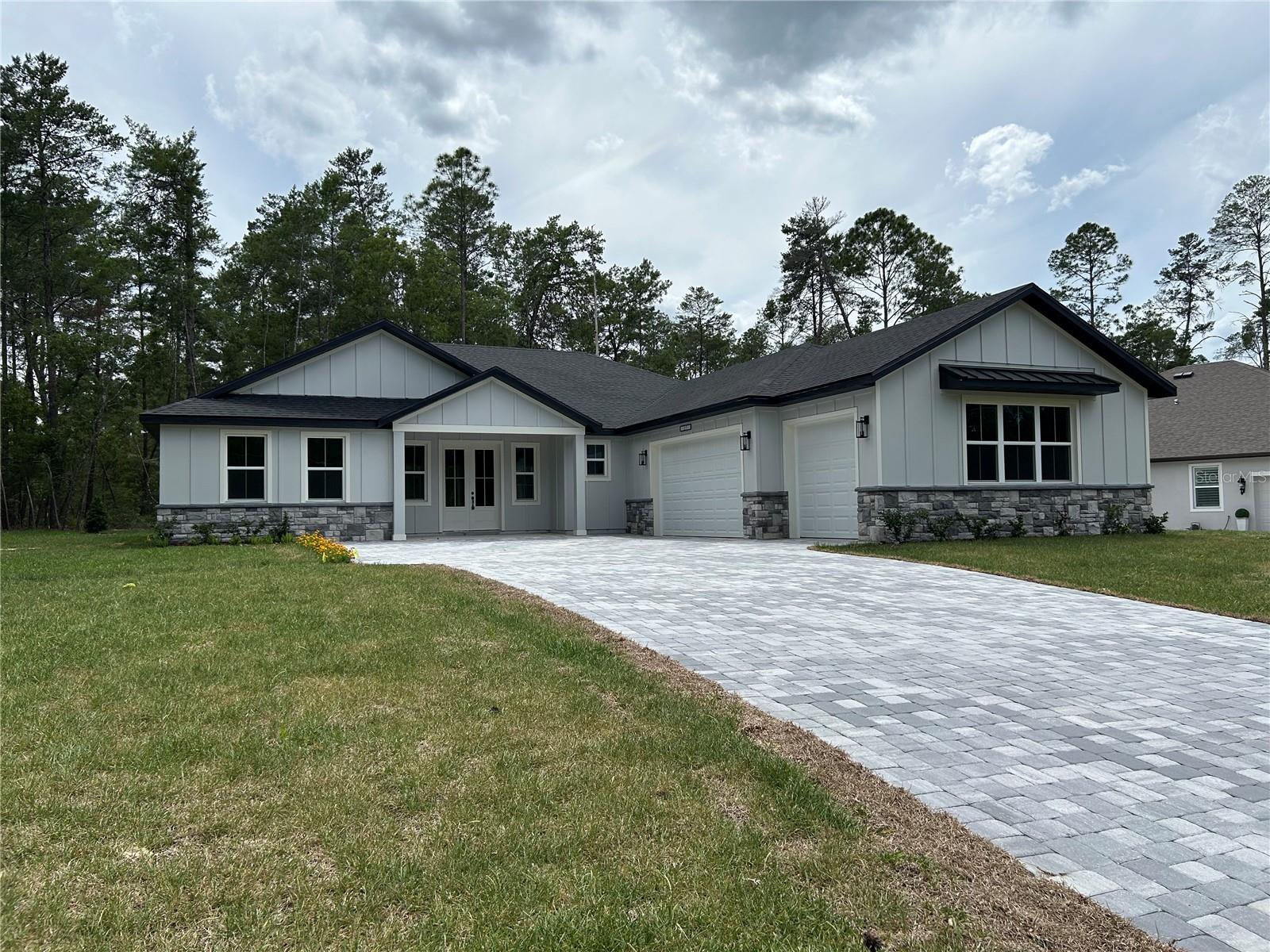 11309 SNOW LARK AVE, BROOKSVILLE, FL — photo 2