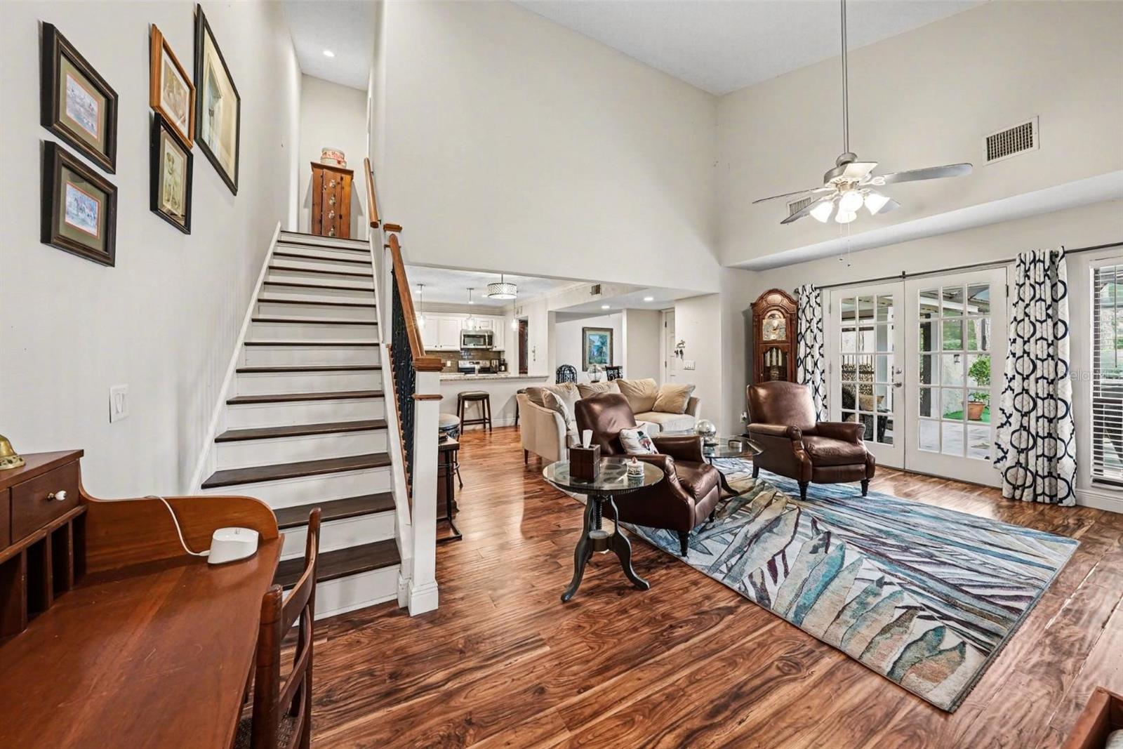 4805 UMBER CT, TAMPA, FL — photo 3