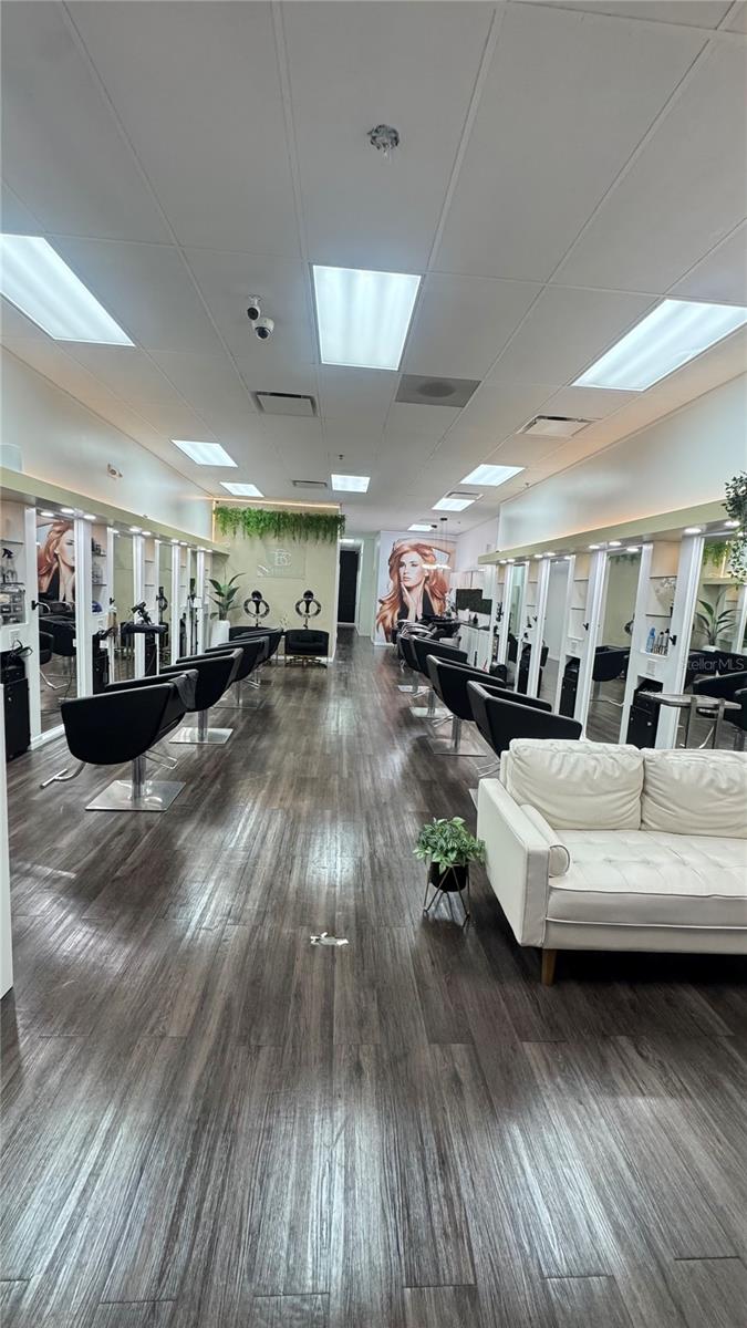 13871 W HILLSBOROUGH AVE, TAMPA, FL