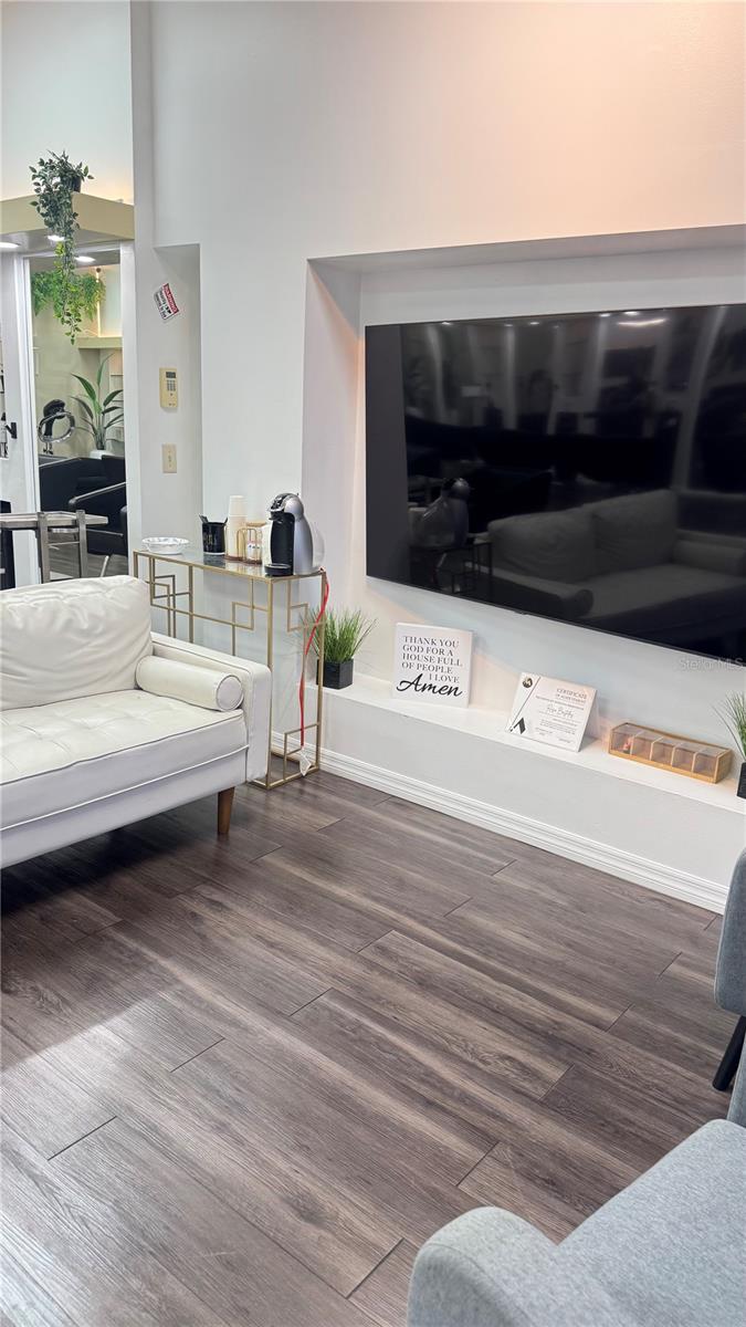 13871 W HILLSBOROUGH AVE, TAMPA, FL — photo 5