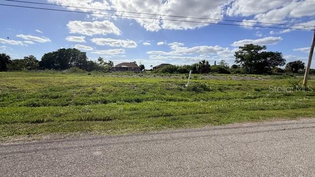 1916 NE 23RD PL, CAPE CORAL, FL
