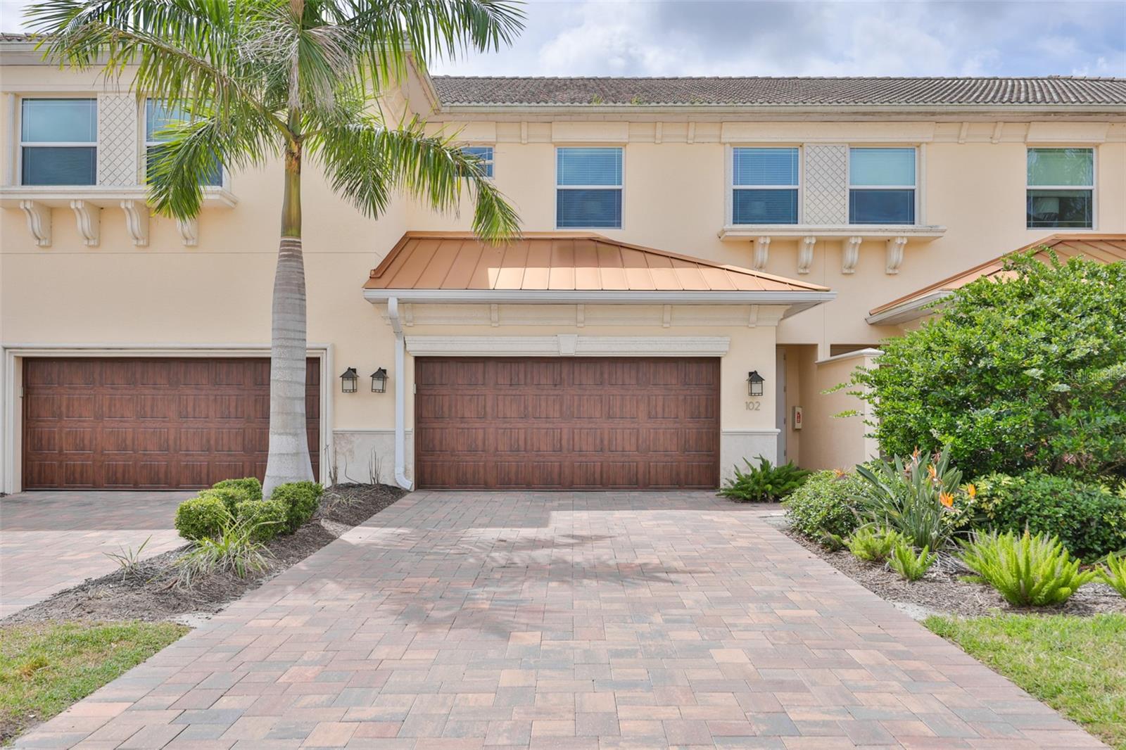 7835 HIDDEN CREEK LOOP #102, BRADENTON, FL — photo 2
