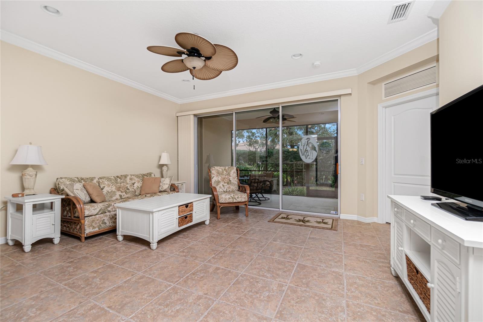 10924 LERWICK CIR, ENGLEWOOD, FL — photo 6