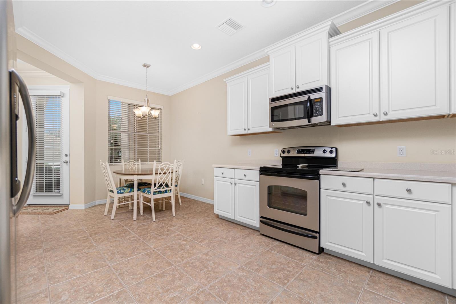 10924 LERWICK CIR, ENGLEWOOD, FL — photo 12