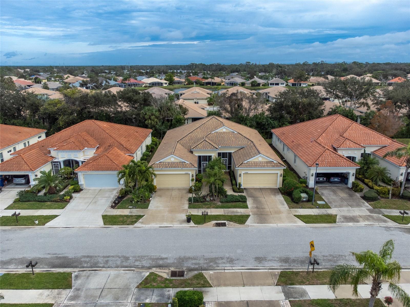 10924 LERWICK CIR, ENGLEWOOD, FL — photo 36