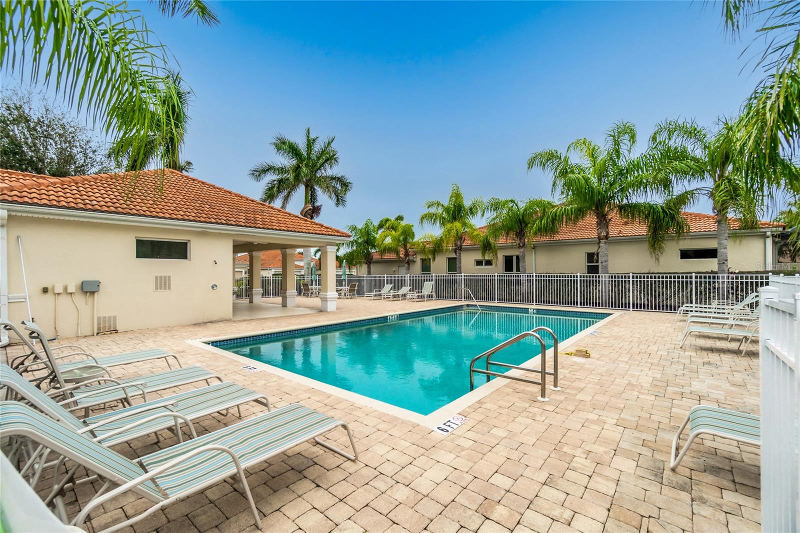 10924 LERWICK CIR, ENGLEWOOD, FL — photo 50