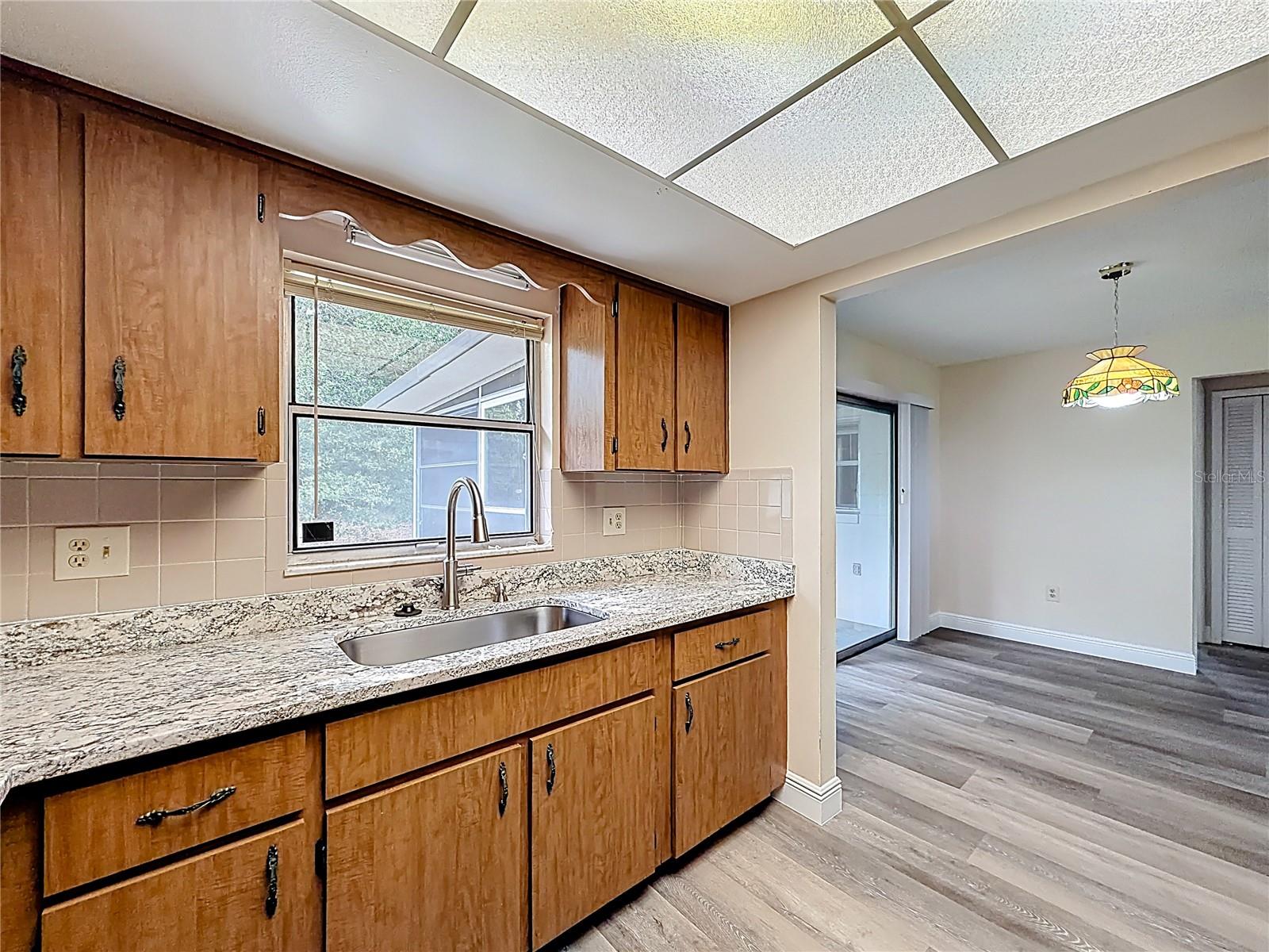 615 THIRD AVE, LADY LAKE, FL — photo 25