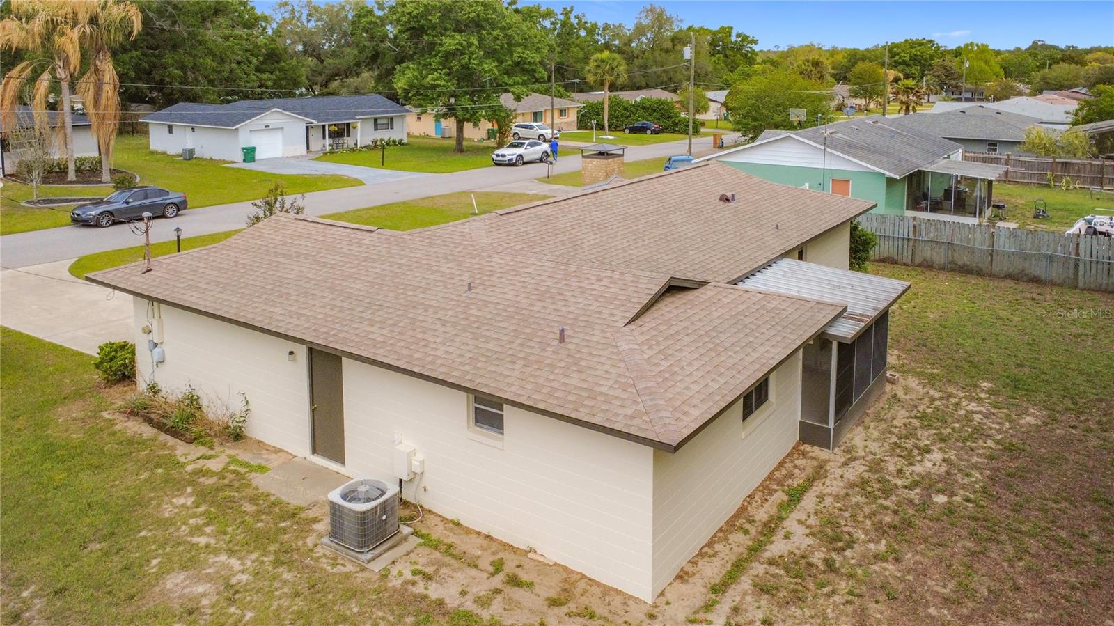 615 THIRD AVE, LADY LAKE, FL — photo 79