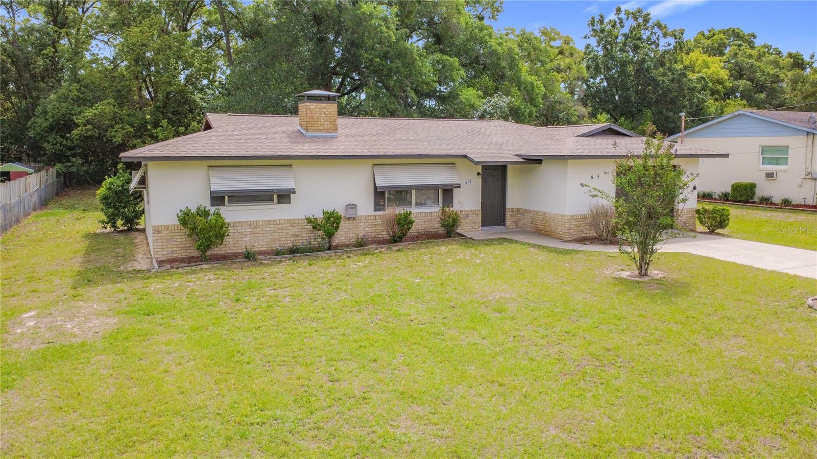 615 THIRD AVE, LADY LAKE, FL — photo 94