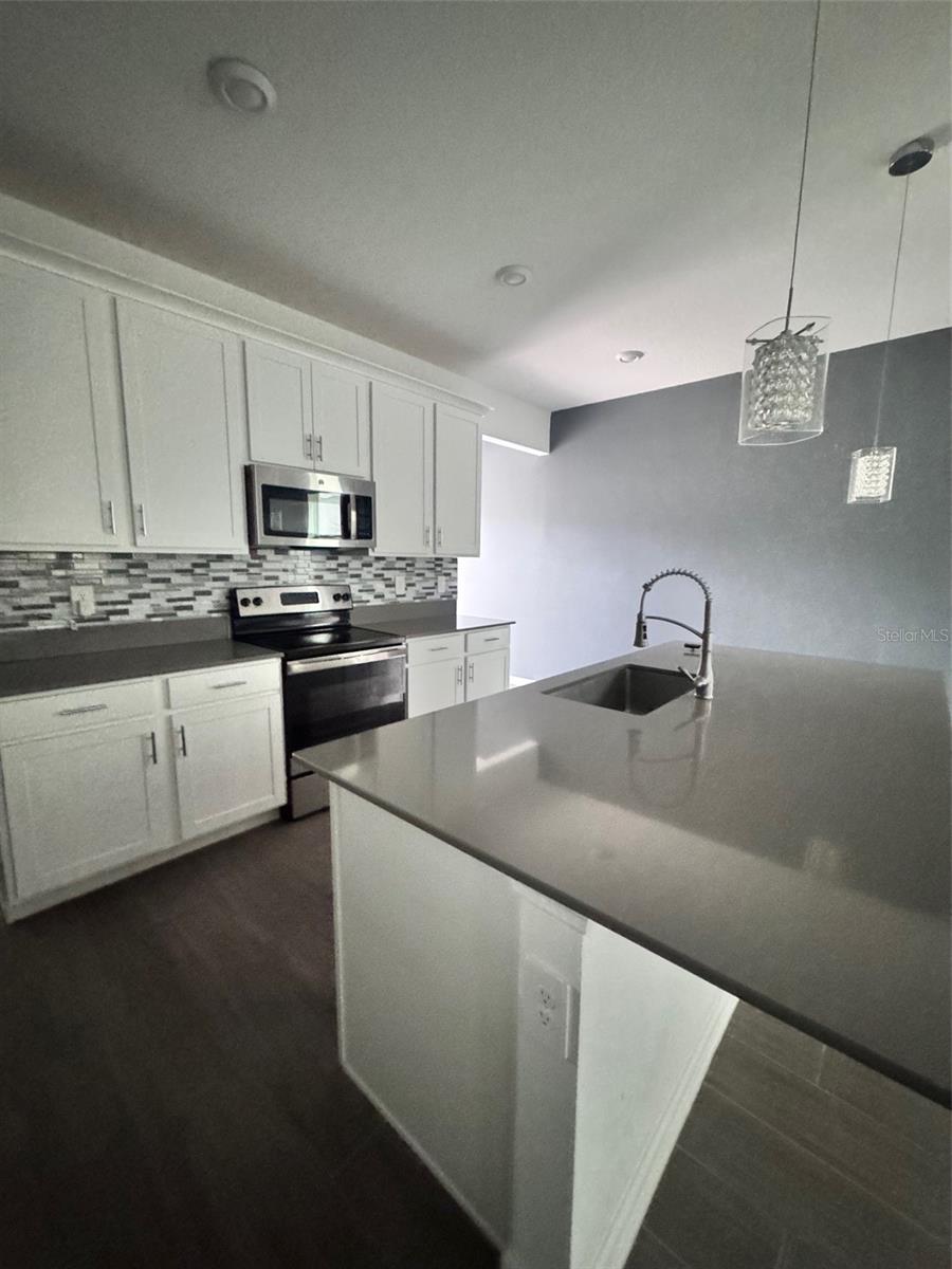 1563 CROSS PRAIRIE PKWY, KISSIMMEE, FL — photo 18