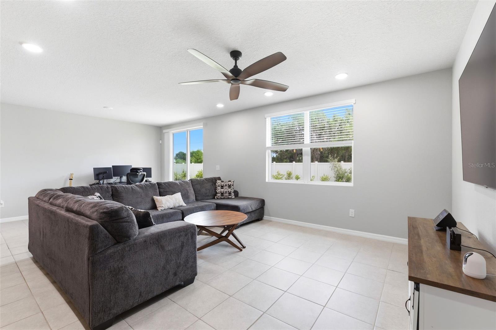 38905 HARLOW ROSE DR, ZEPHYRHILLS, FL — photo 9