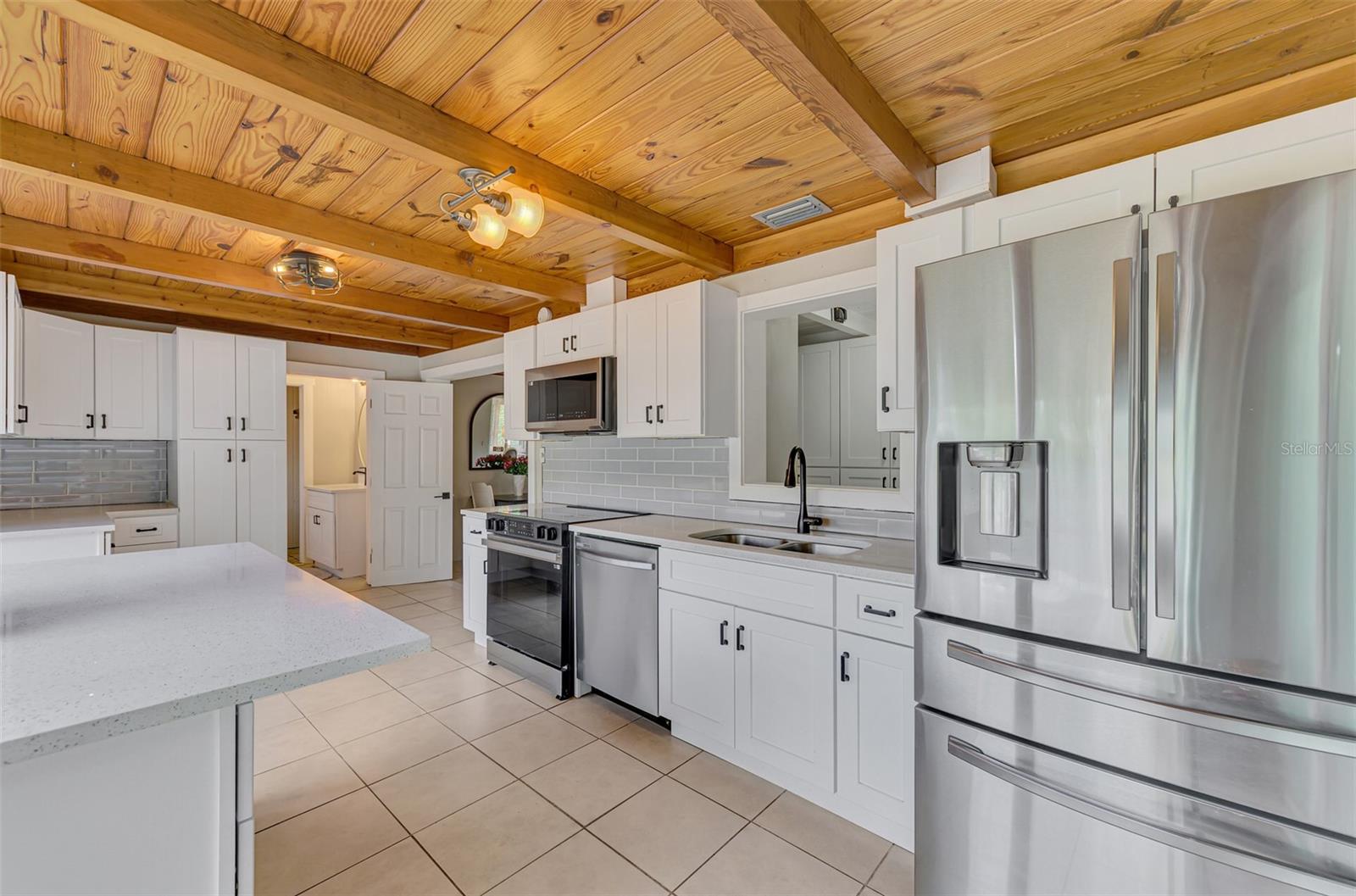 71 WINSON AVE, ENGLEWOOD, FL — photo 11