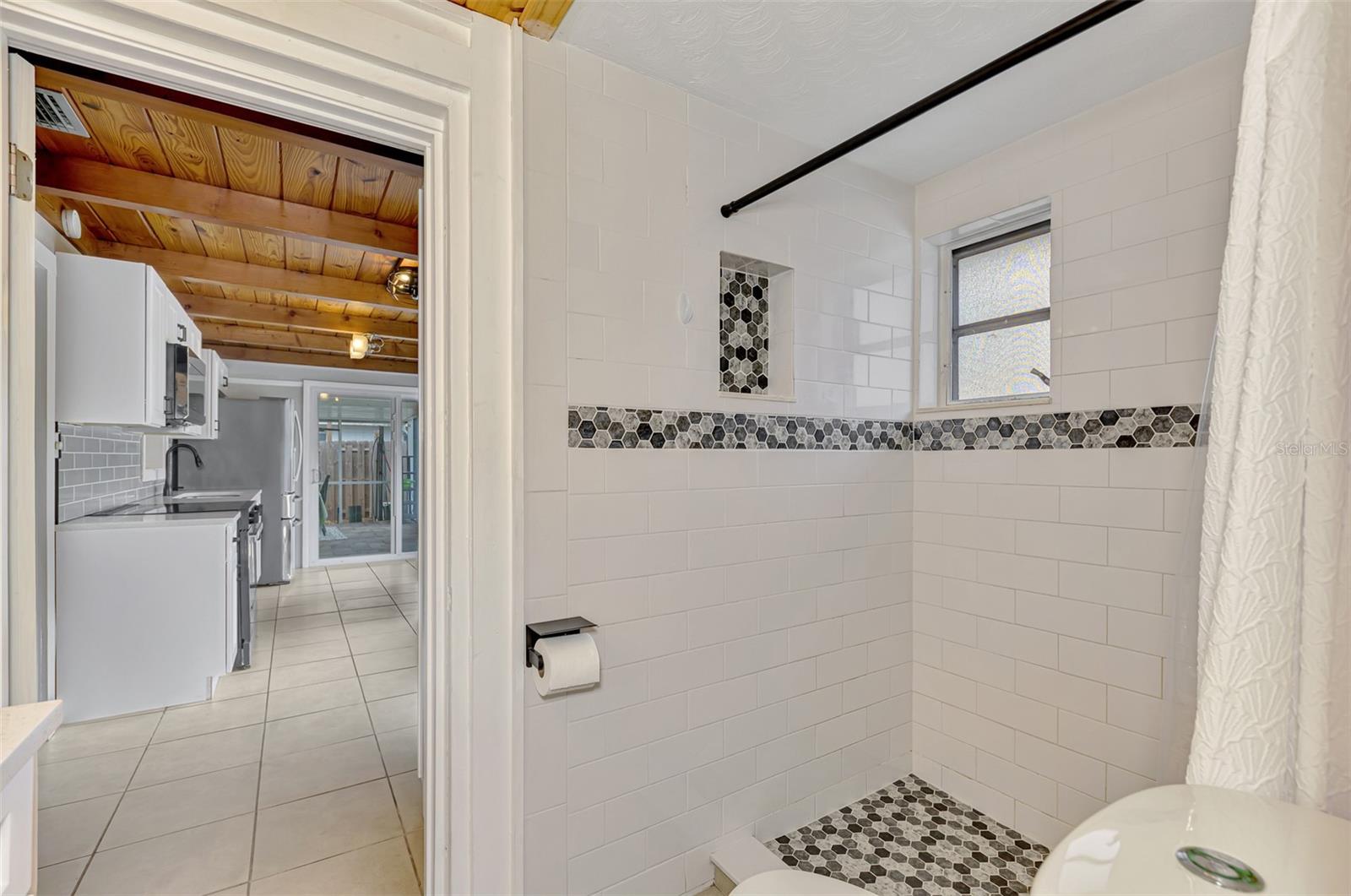 71 WINSON AVE, ENGLEWOOD, FL — photo 32
