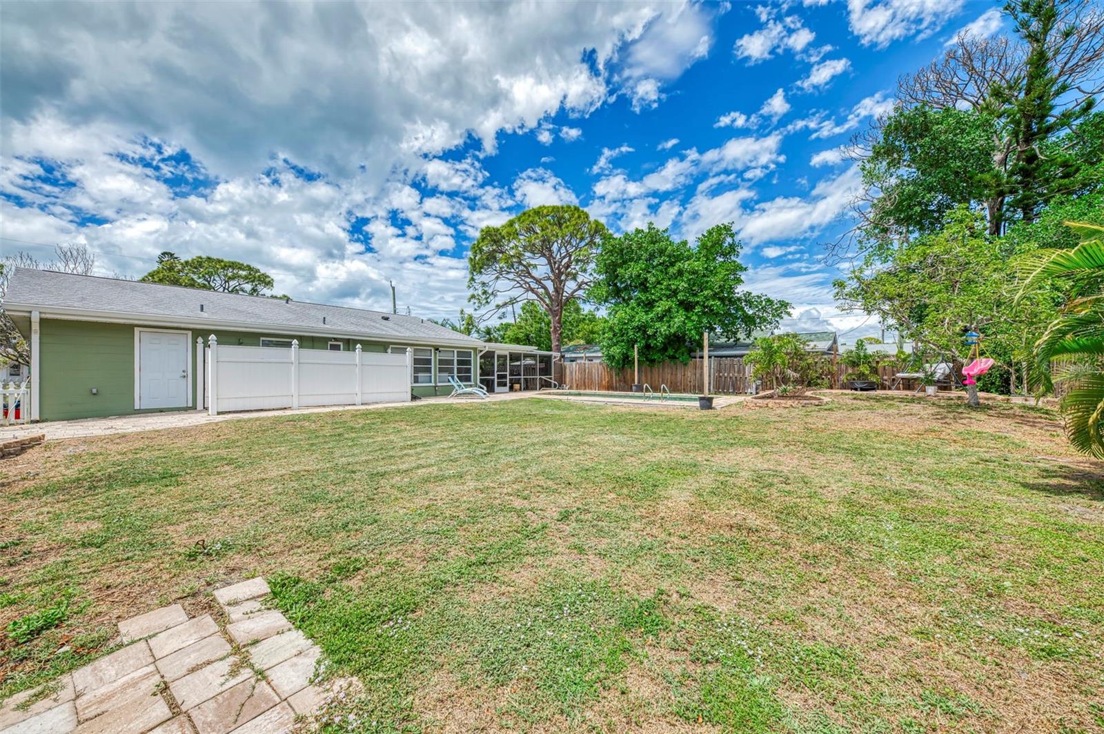71 WINSON AVE, ENGLEWOOD, FL — photo 42