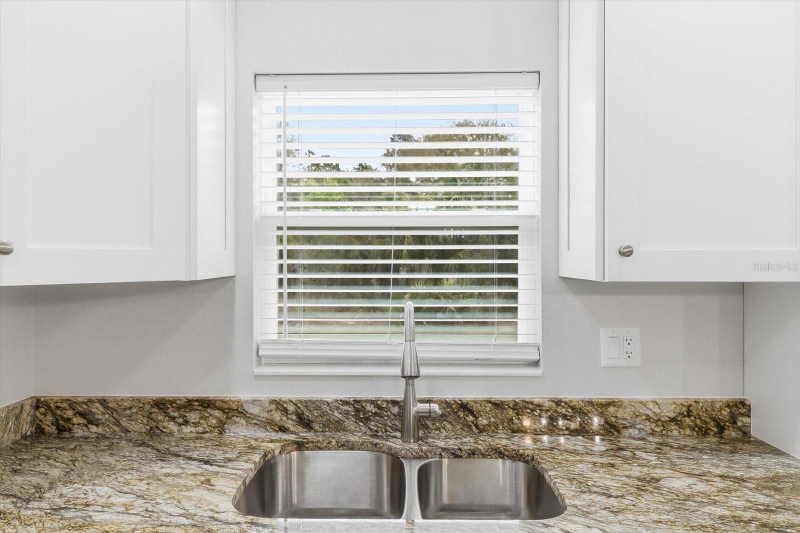 8593 N FAUCI PT, CRYSTAL RIVER, FL — photo 11