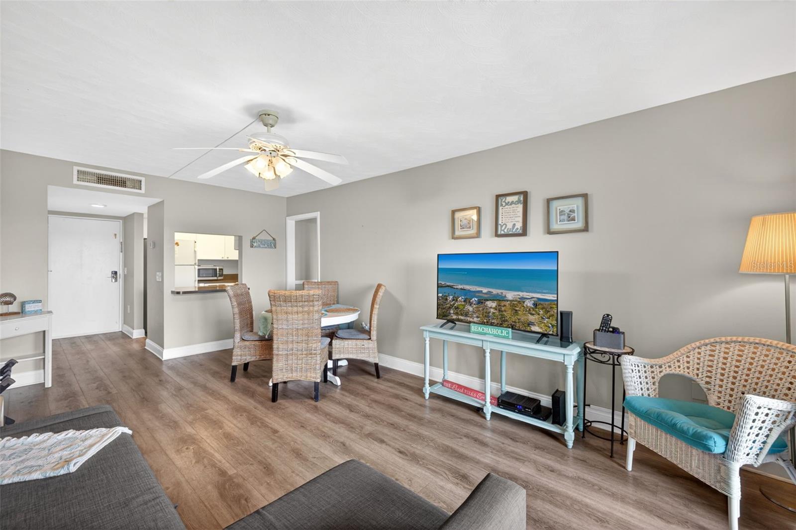 19451 GULF BLVD #204, INDIAN SHORES, FL — photo 4