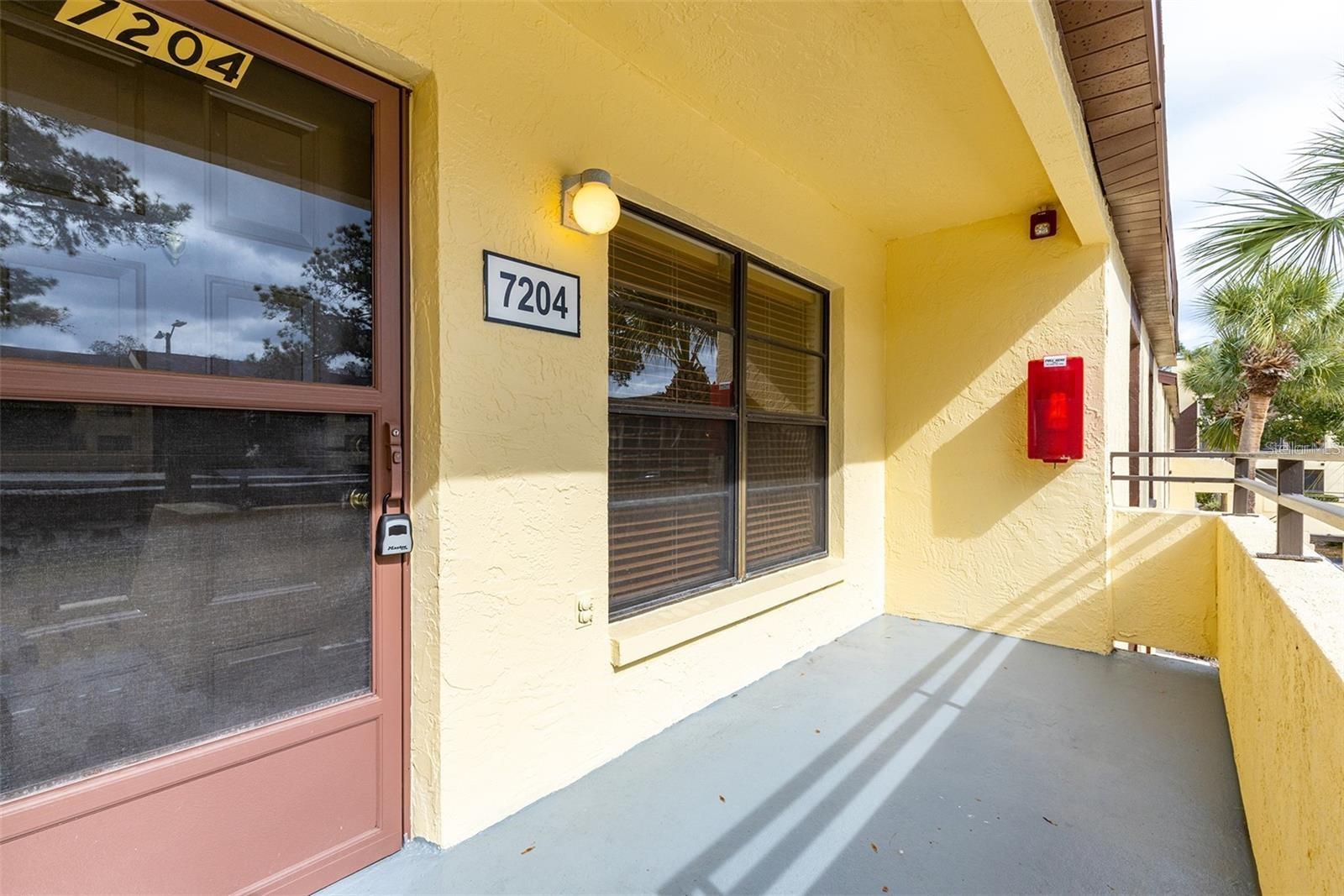13608 S VILLAGE DR #7204, TAMPA, FL — photo 2