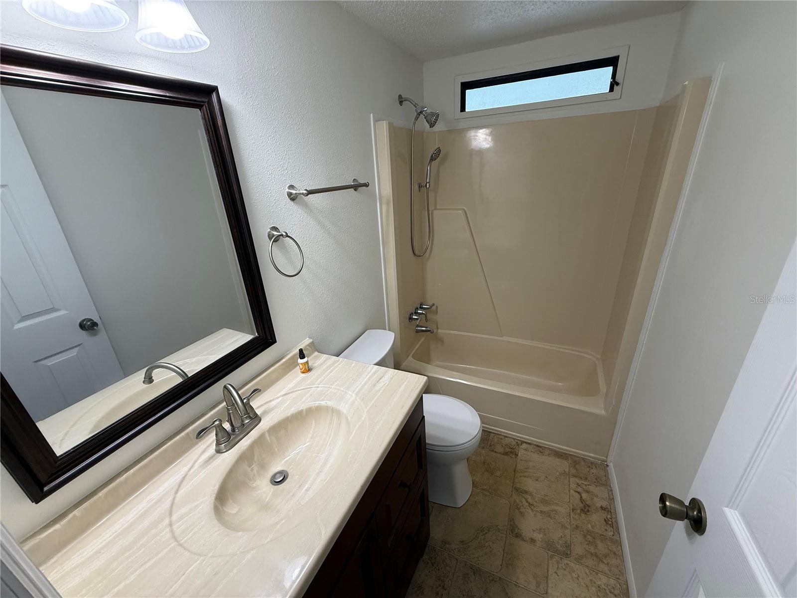 8 ROBIN RD, WILDWOOD, FL — photo 19