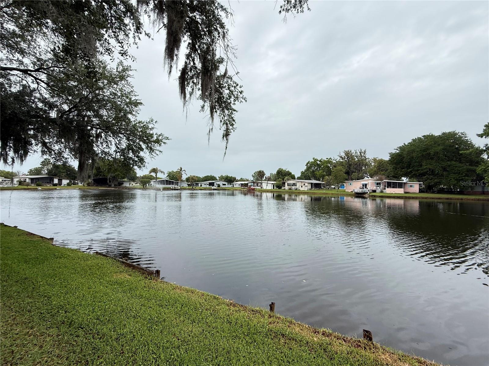 8 ROBIN RD, WILDWOOD, FL — photo 33