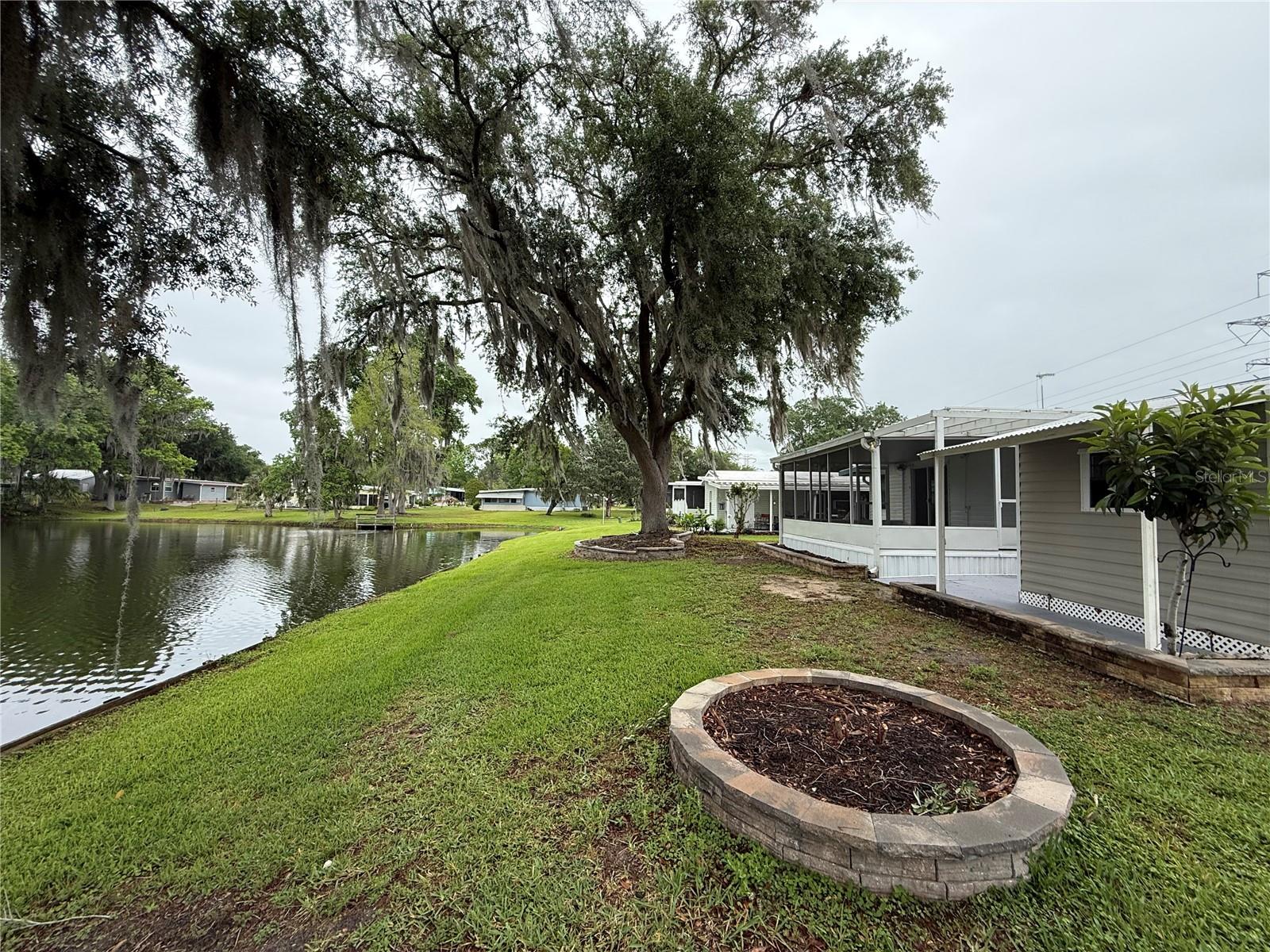 8 ROBIN RD, WILDWOOD, FL — photo 34