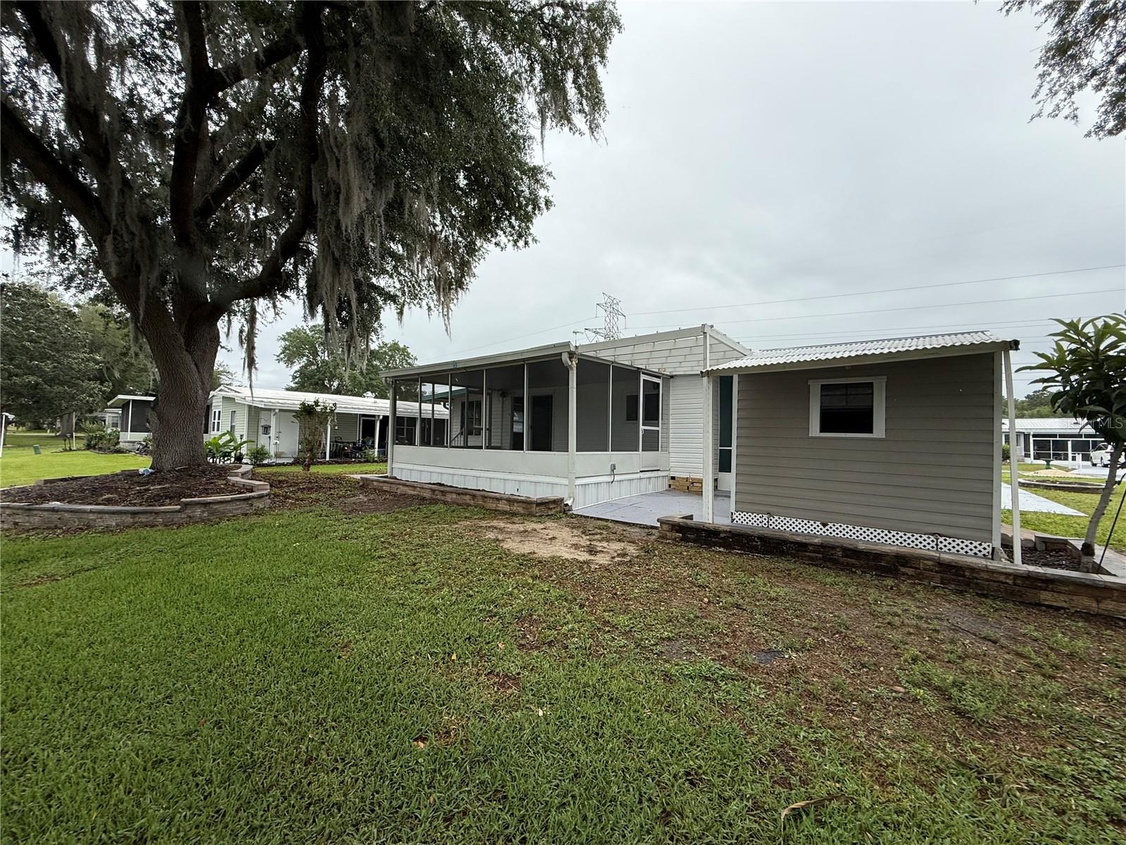 8 ROBIN RD, WILDWOOD, FL — photo 39